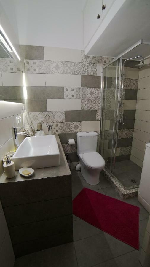 D16-cosy Downtown Apartment Athens