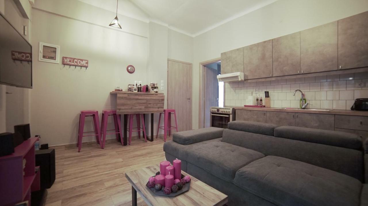 D16-cosy Downtown Athens